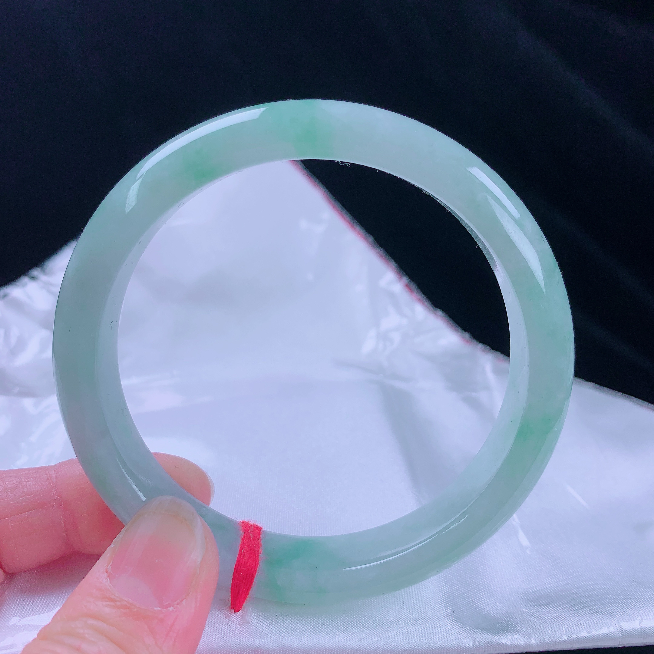 天然缅甸A货翡翠64大圈口