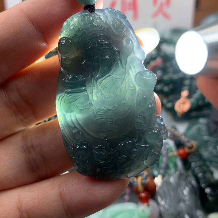 翡翠颈饰未镶嵌保真天然A货翡翠