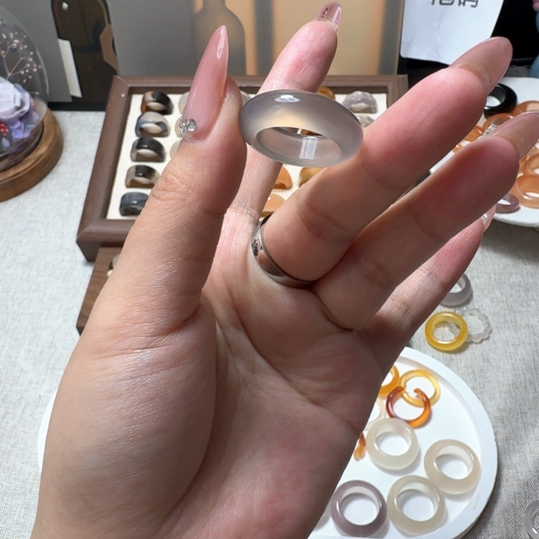 未镶嵌戒指玛瑙/玉髓400港14