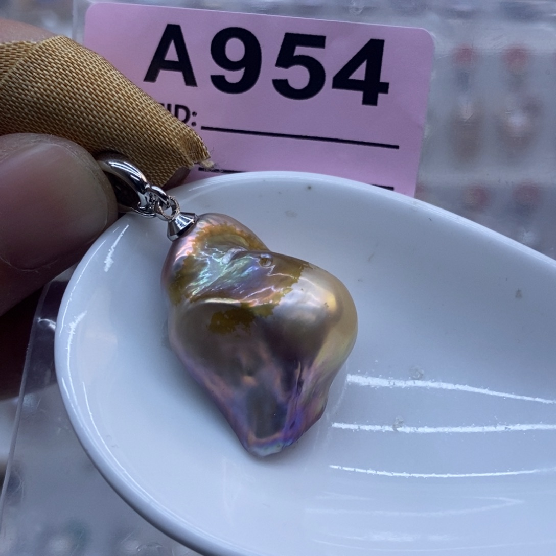 未镶嵌颈饰淡水珍珠