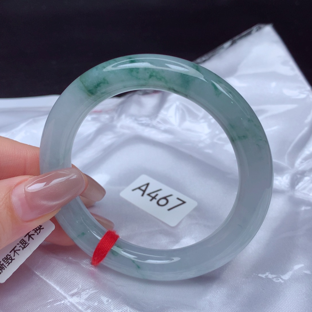 翡翠手镯未镶嵌手镯53