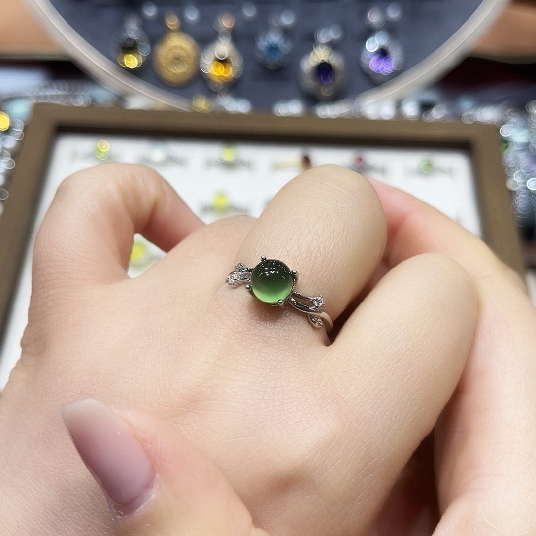 反****蛇纹石玉银S925镶嵌戒指