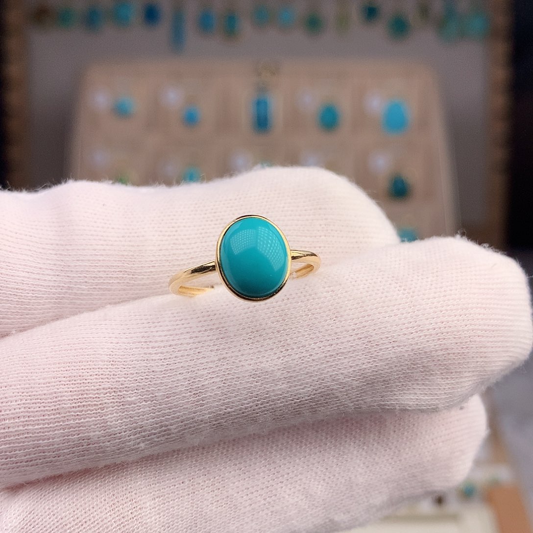 绿松石戒指18K金镶嵌