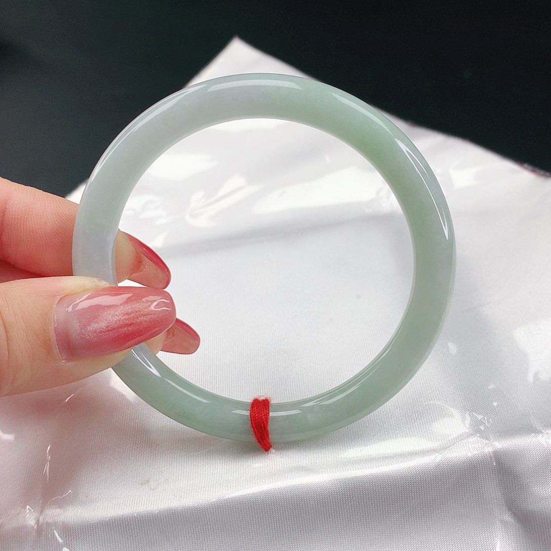 翡翠手镯未镶嵌翡翠755