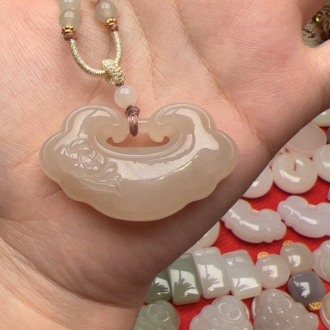 和田玉未镶嵌颈饰慢*