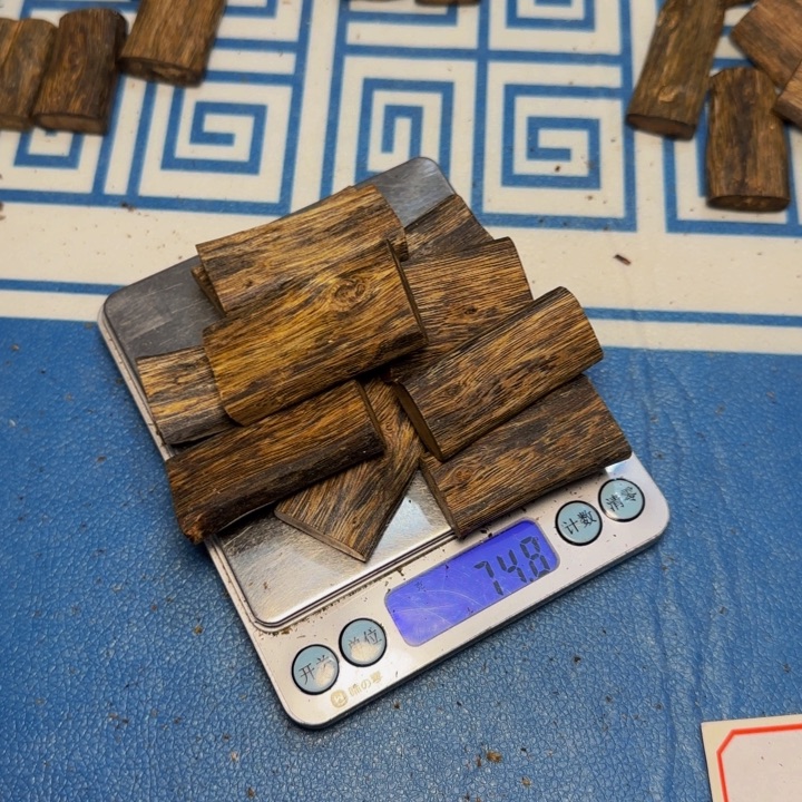 木无**学手工艺雕塑根雕木方板材74.8克