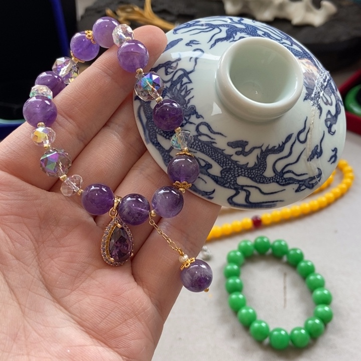 瓷片不会哈哈哈哈哈哈哈哈