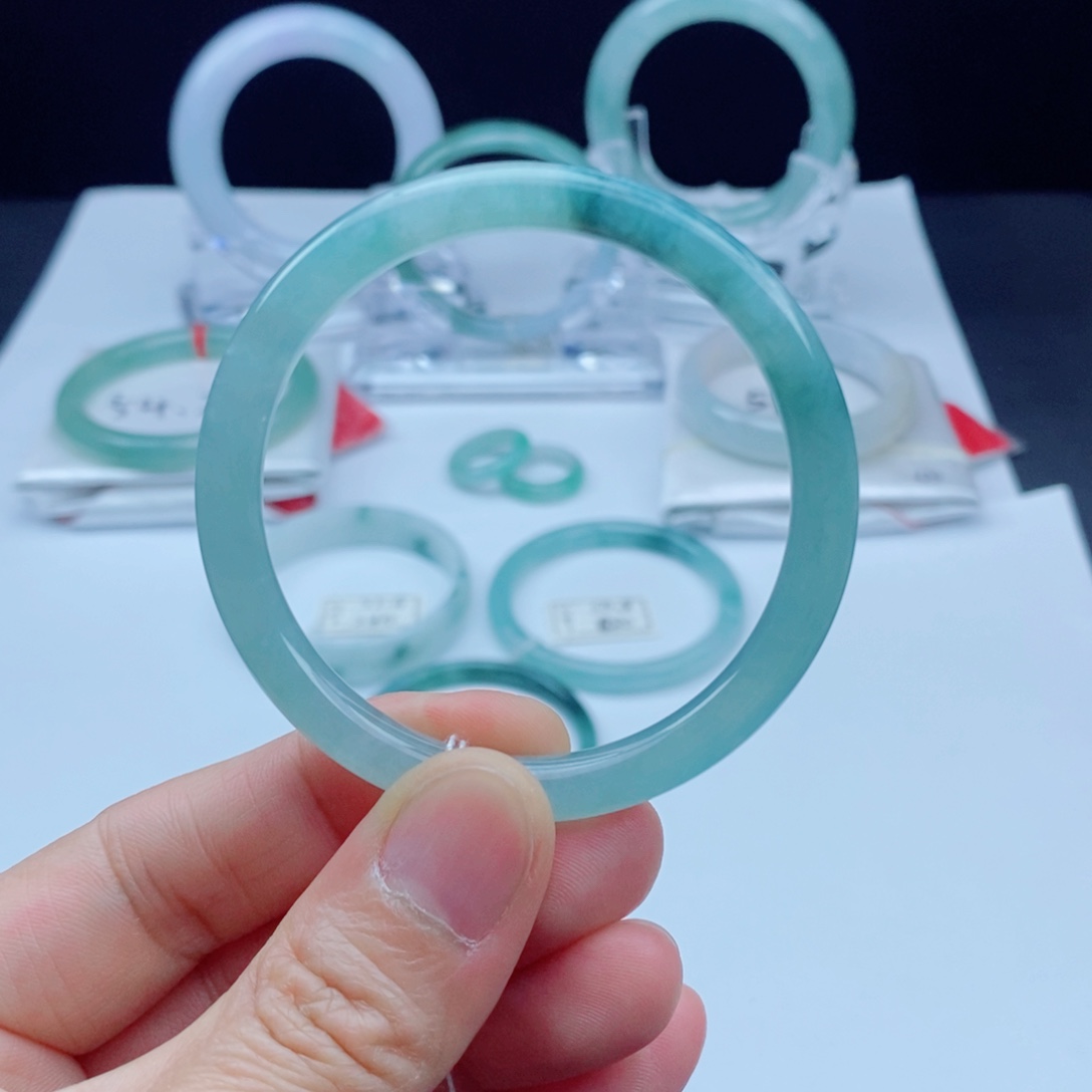 翡翠手镯未镶嵌50-51小圆条手镯