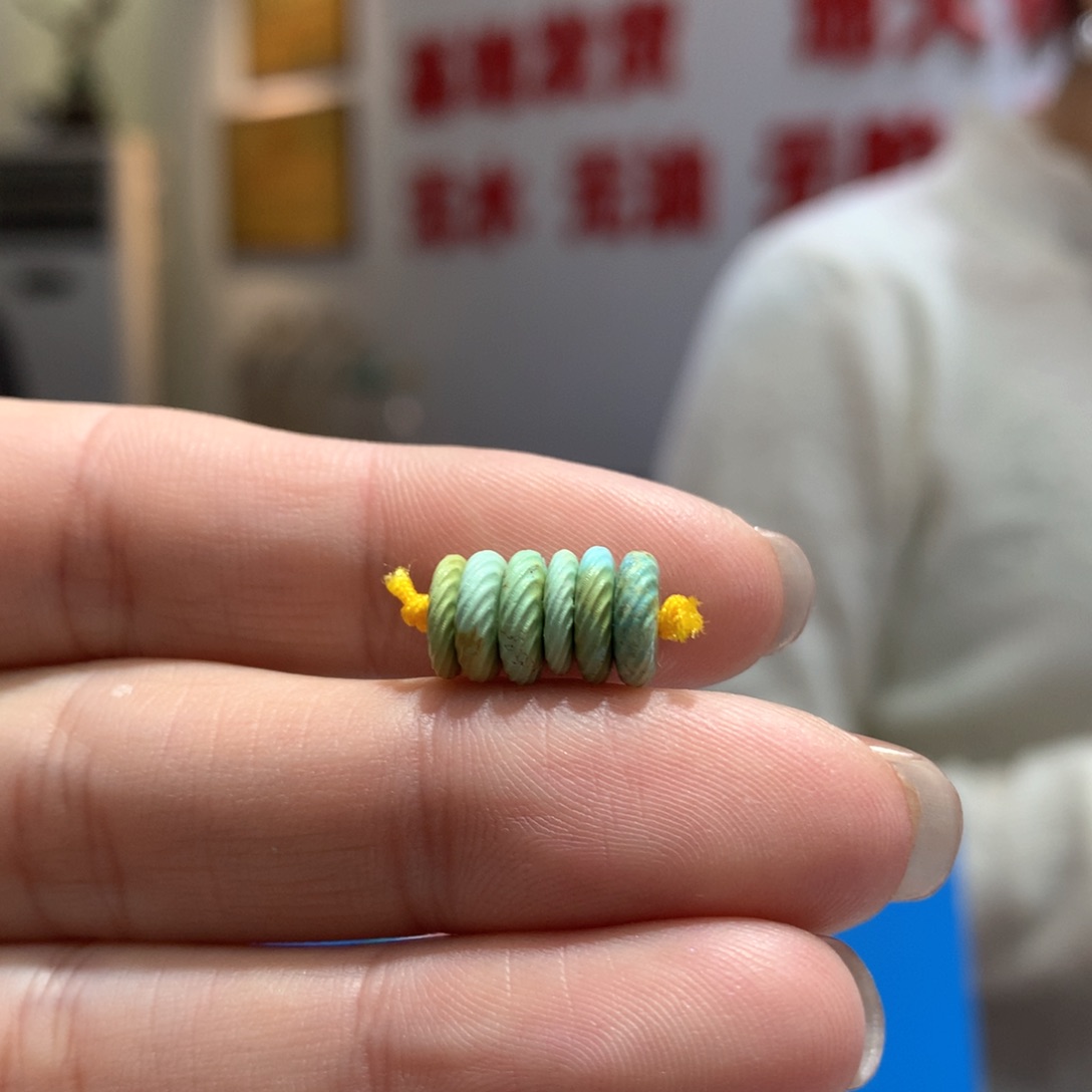 绿松石配饰未镶嵌