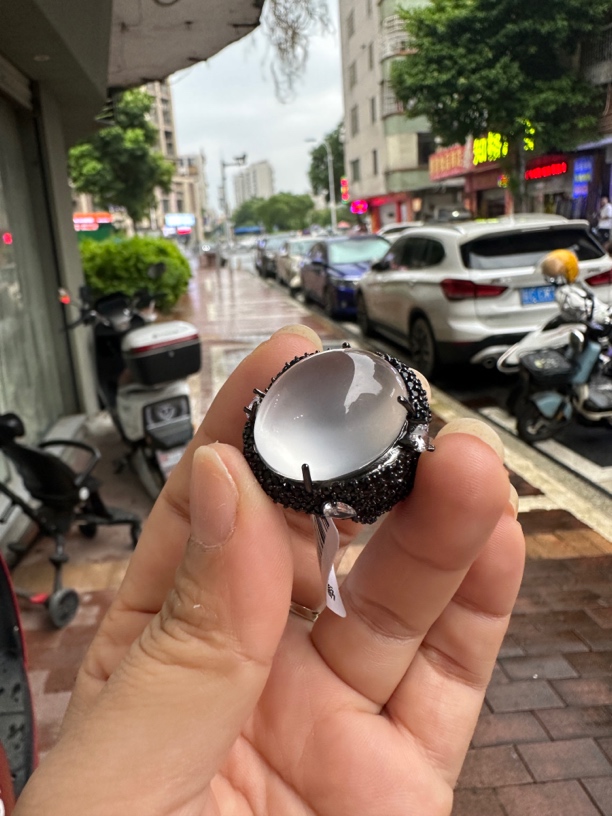 非金属皮质戒指 天然宝石俄白鸽子蛋时尚可调节戒指 范冰冰同款