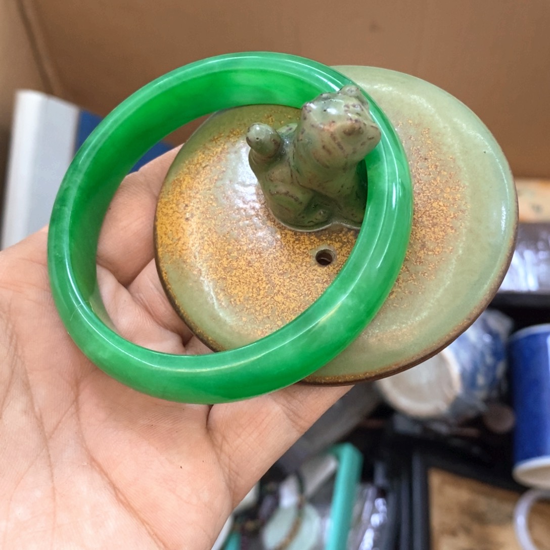 瓷片哈哈哈哈哈哈哈哈给哈哈