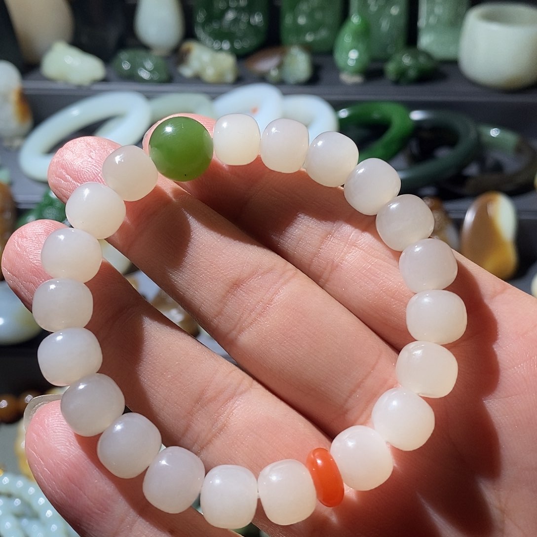 和田玉手串未镶嵌