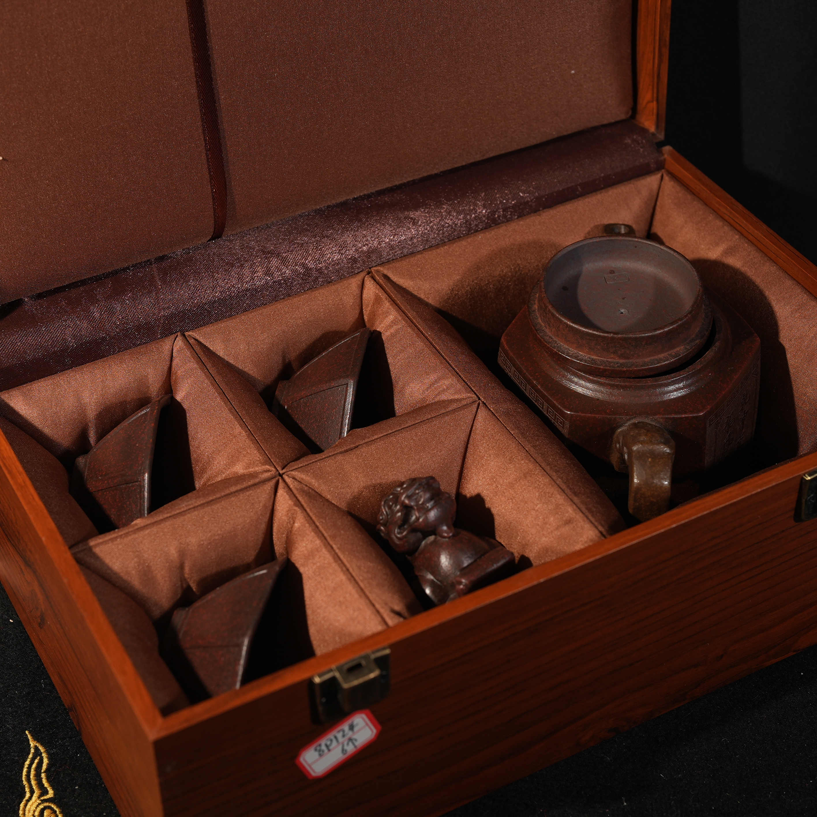 香港王老板-摆件8p124