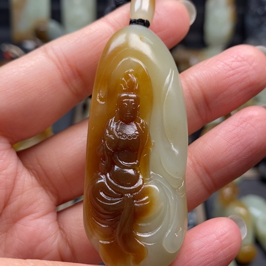 和田玉挂件未镶嵌