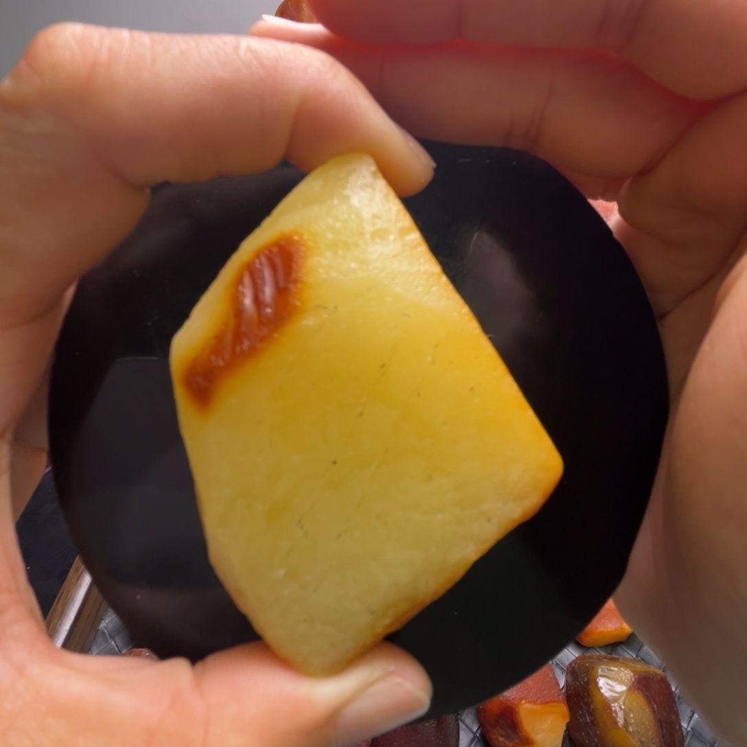 定制琥珀未镶嵌琥珀蜜蜡原石定制