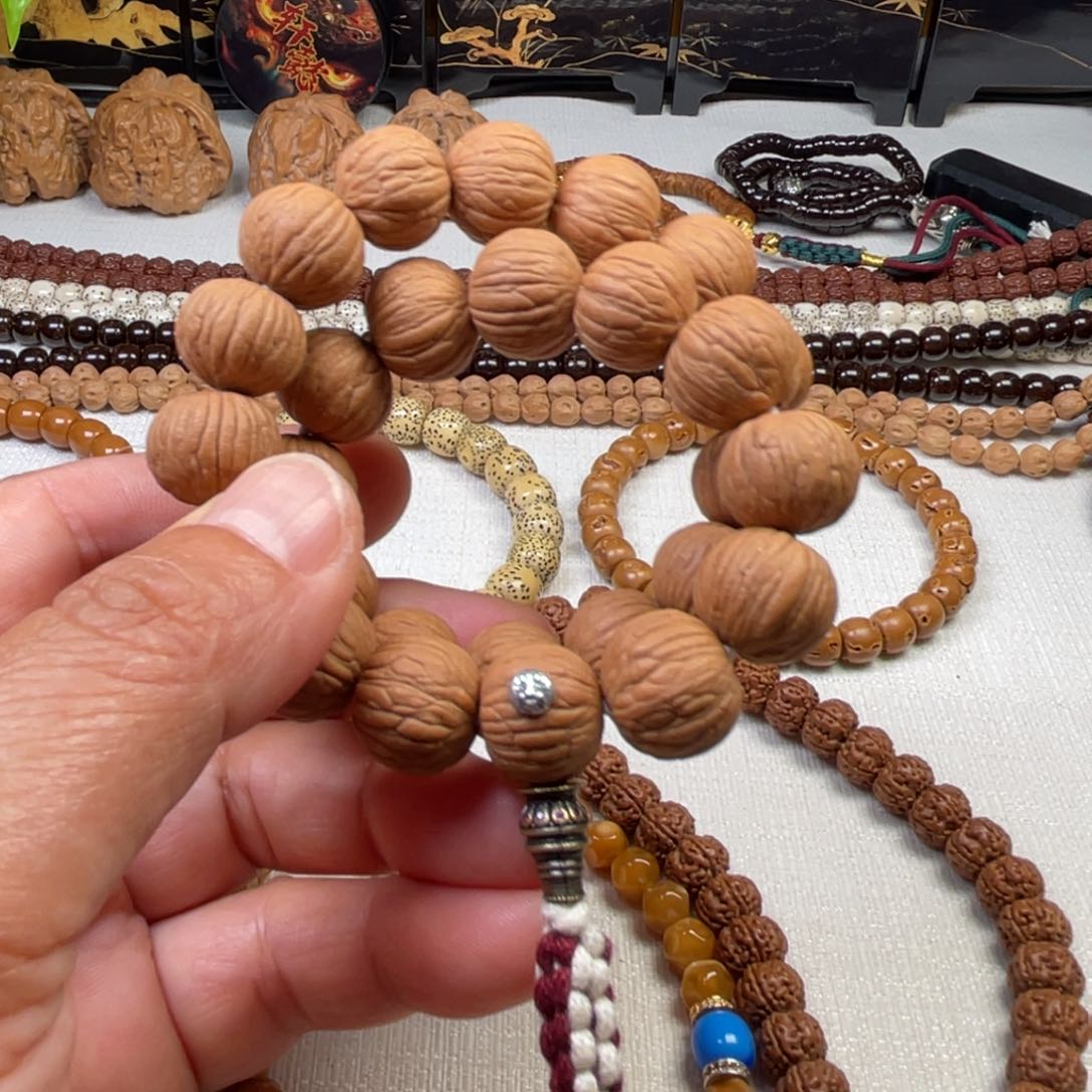 猴头核桃吊坠5667888999999900