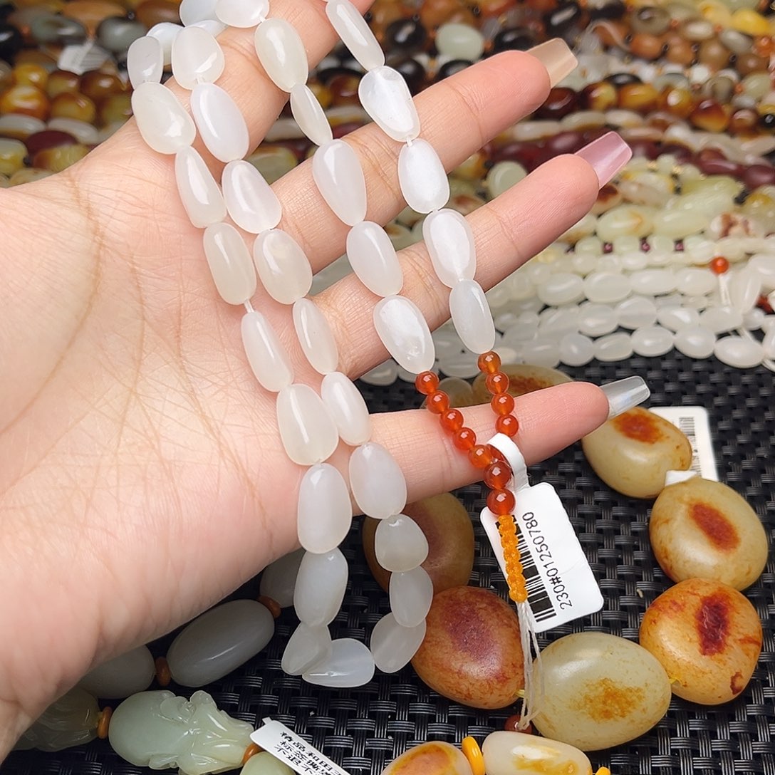 未镶嵌手链和田玉徐*