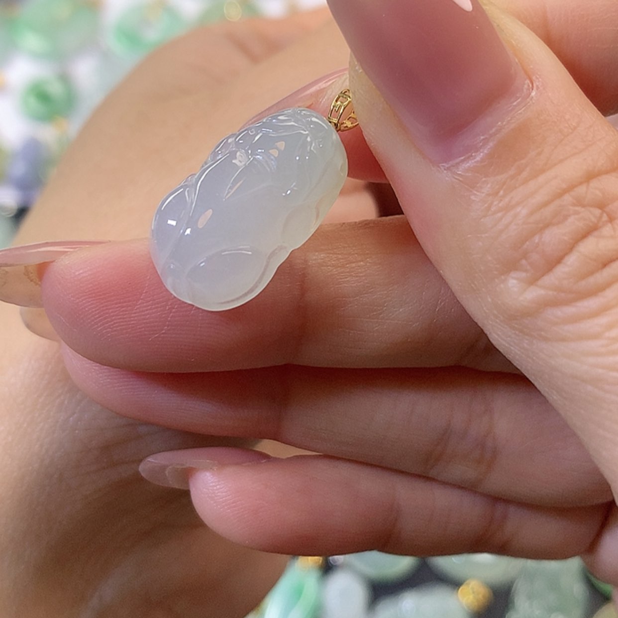 【闪购商品】翡翠吊坠(赠链)18K金镶嵌