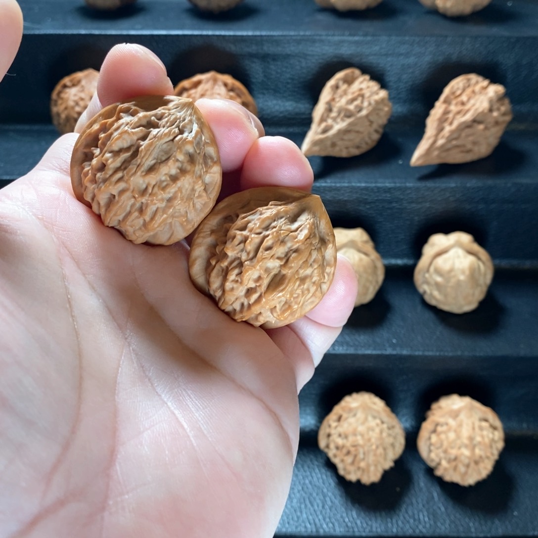 桃核把件野生原树七步沟微修35