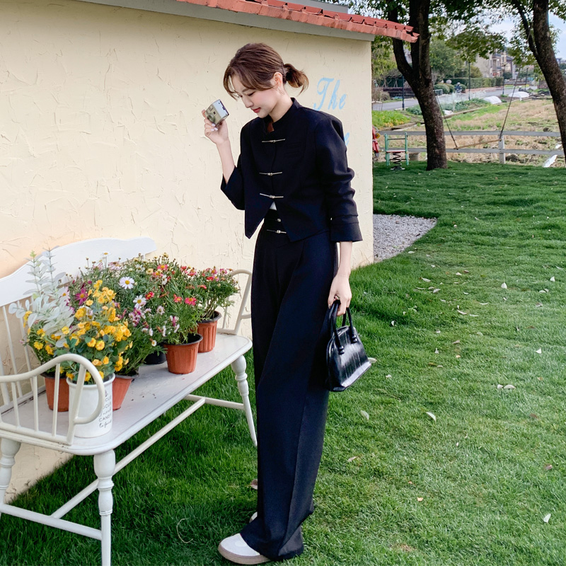 松弛感韩系套装裤女2025早春新款小众流行氛围感盐系慵懒风两件套