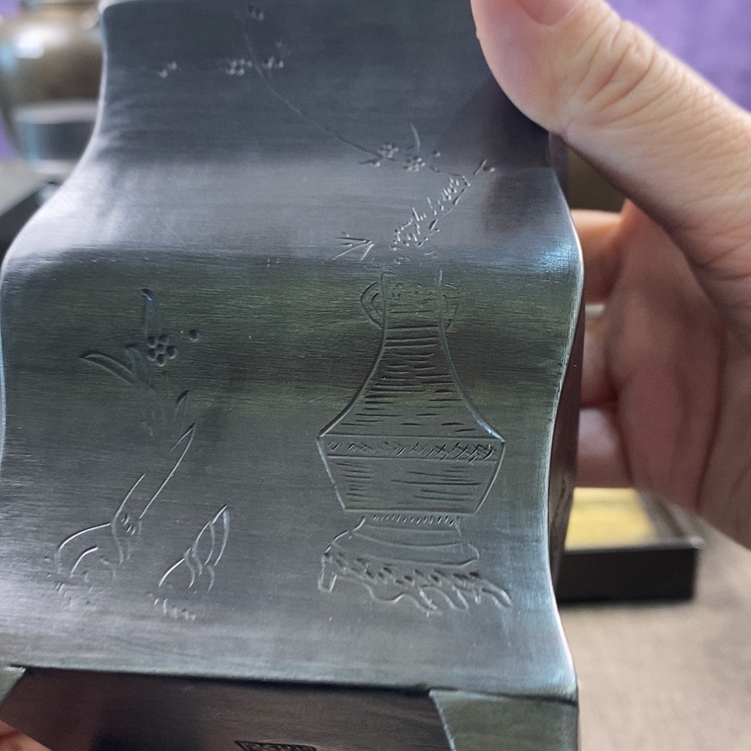 吴***城瓷片哈哈哈哈哈哈哈哈哈哈哈哈哈笑