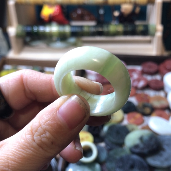 岫玉岫玉戒圈未镶嵌