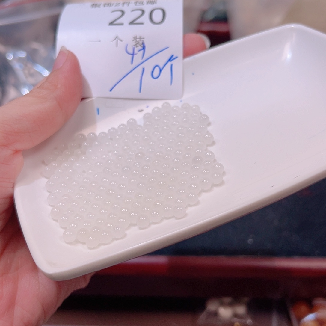 珠宝半成品水晶未镶嵌220 。       