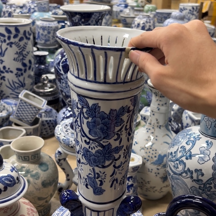 瓷片微瑕。。。。。。。。。。。。。