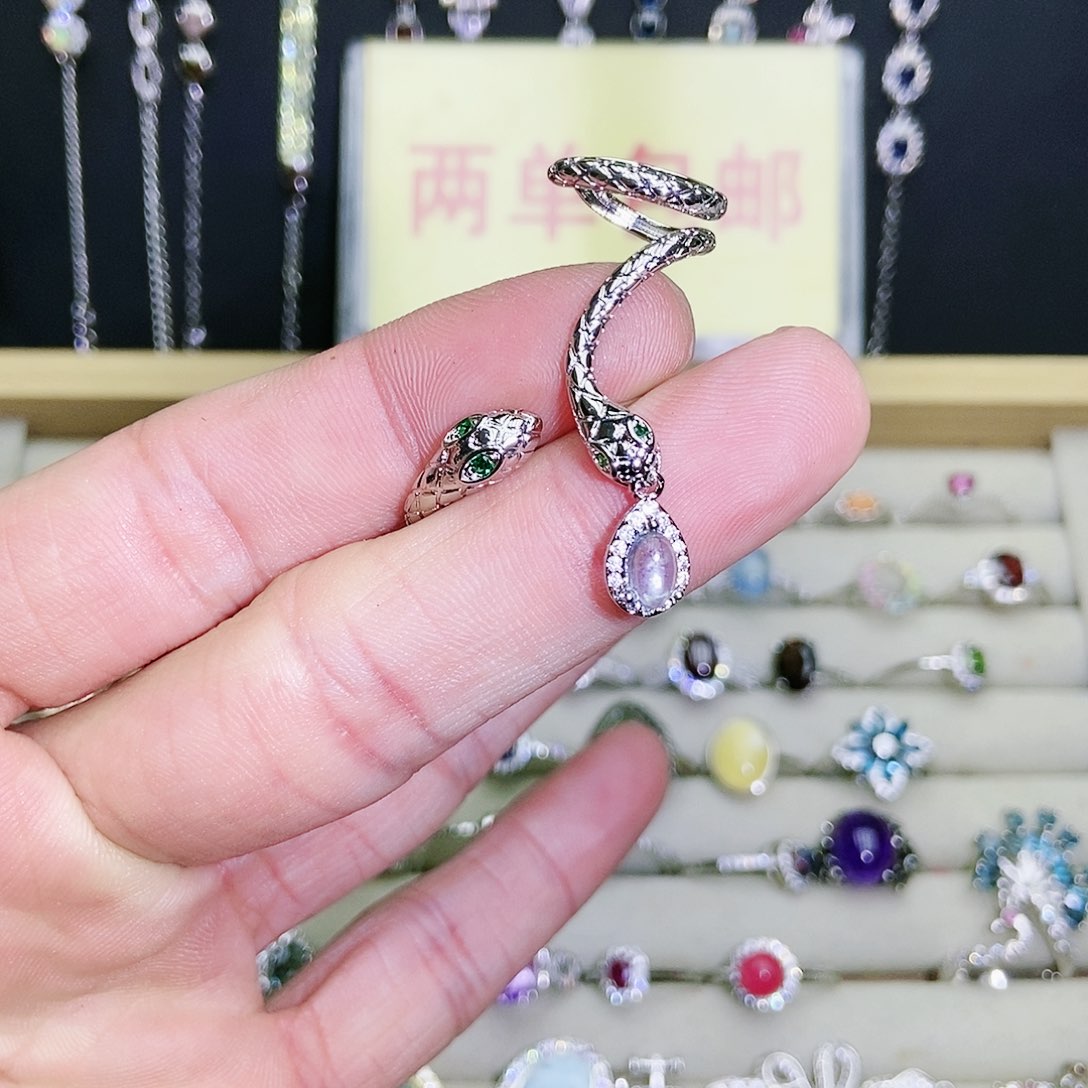 【闪购商品】未镶嵌耳坠海蓝宝石