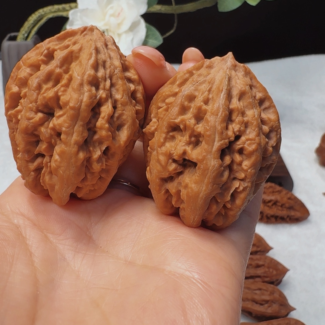 文玩核桃把件～米粒纹