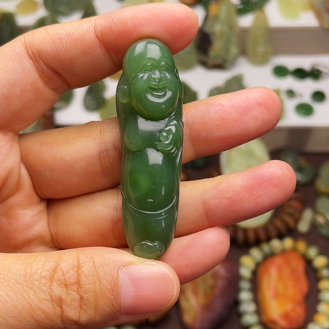 和田玉（碧玉）颈饰未镶嵌