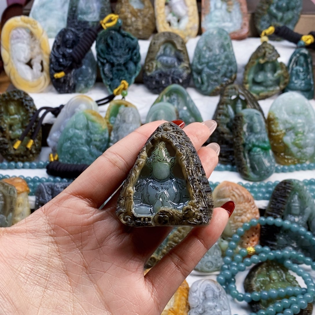 草***光定制翡翠未镶嵌翡翠定制链接