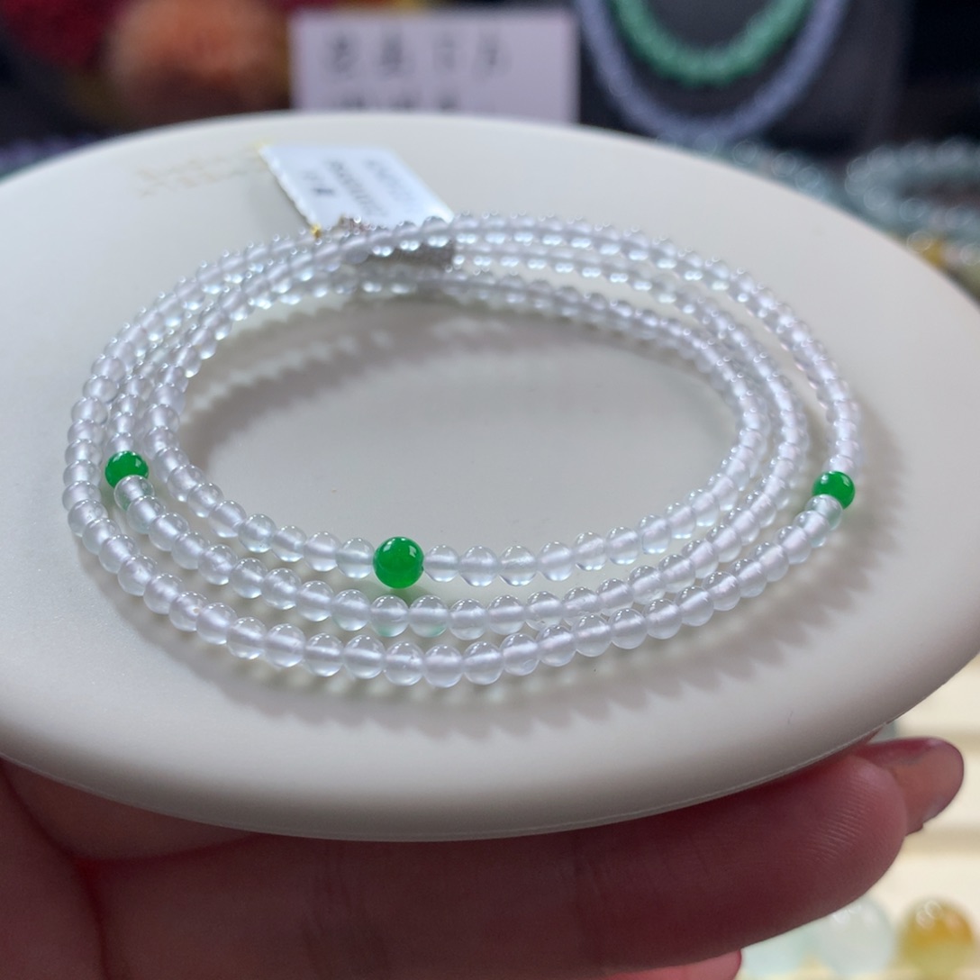 翡翠颈饰未镶嵌翡翠高冰白月光卡2.6+