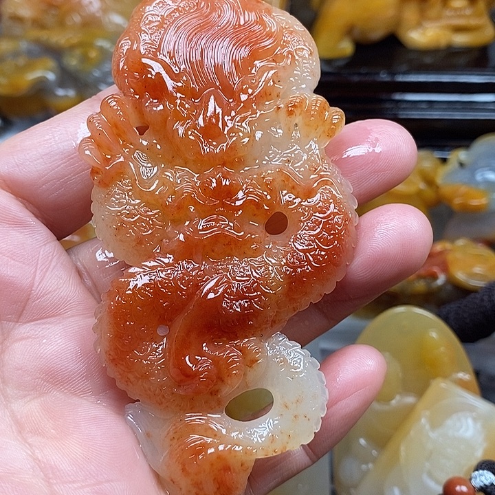 石英质玉（黄龙玉）合金颈饰