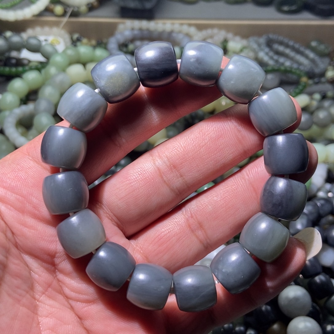 和田玉手链未镶嵌