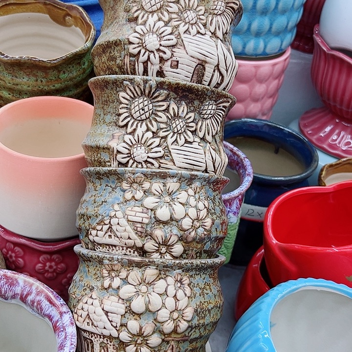 多肉绿植陶瓷花盆9.9包邮，有孔