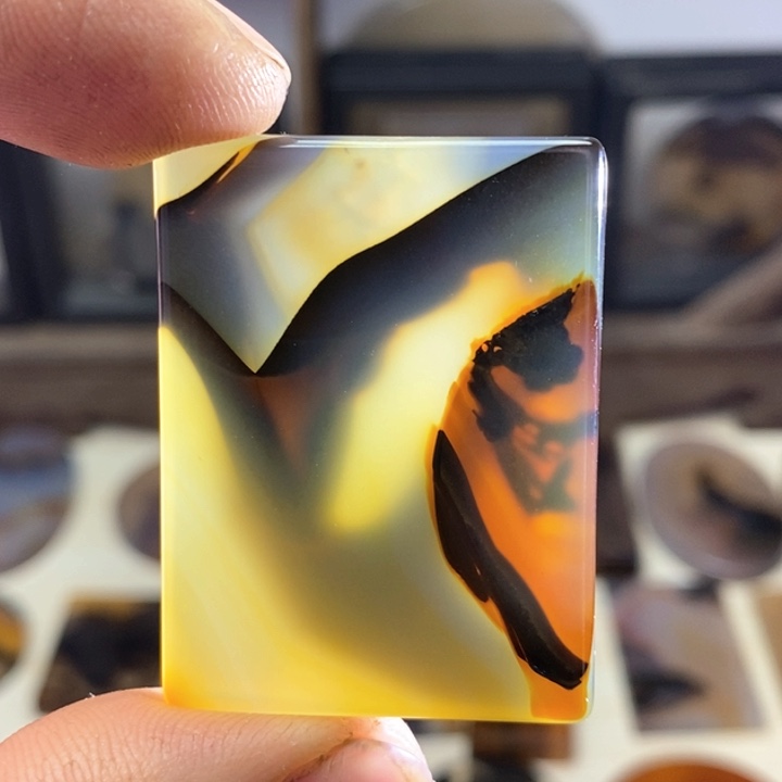 玛瑙/玉髓颈饰未镶嵌