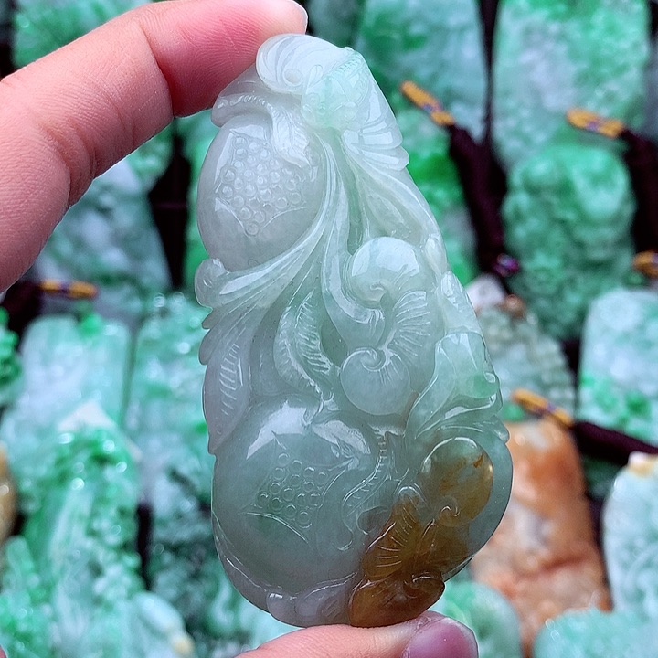 翡翠吊坠(不含链)未镶嵌