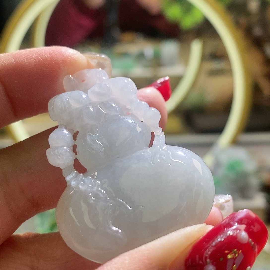 【闪购商品】翡翠颈饰未镶嵌葫芦