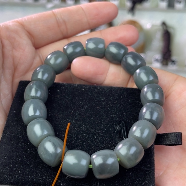 和田玉手串未镶嵌A****i