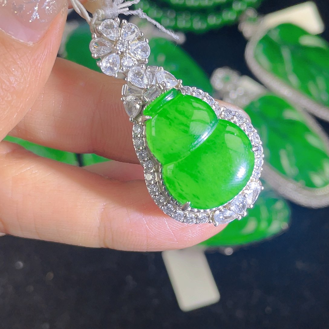 翡翠吊坠(不含链)银S925镶嵌