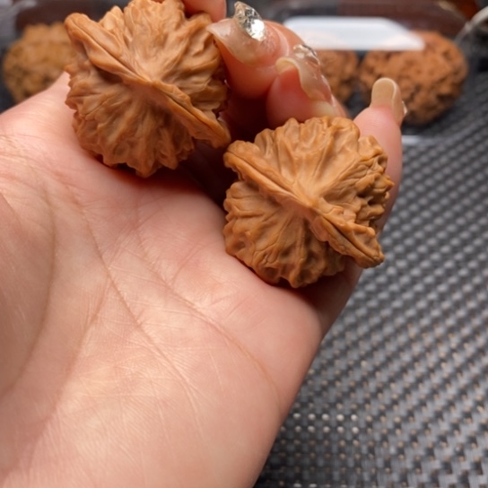 文玩核桃吊坠38➕龙鳞纹