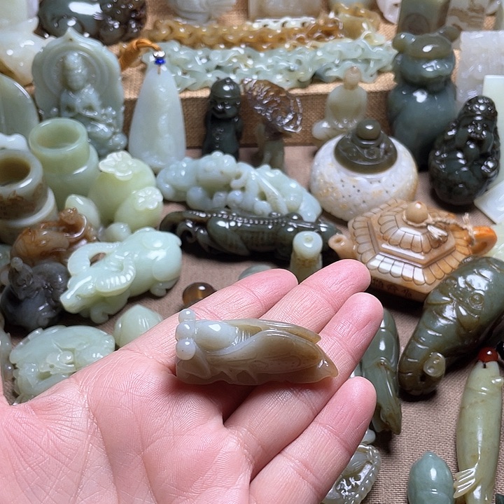 和田玉颈饰未镶嵌?**?