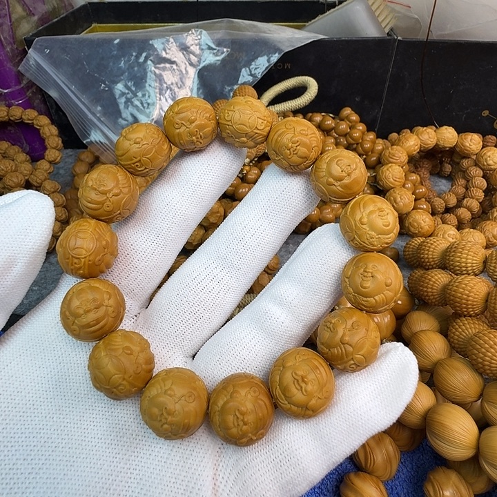 猴头核桃手串猴头雕刻财迷手串