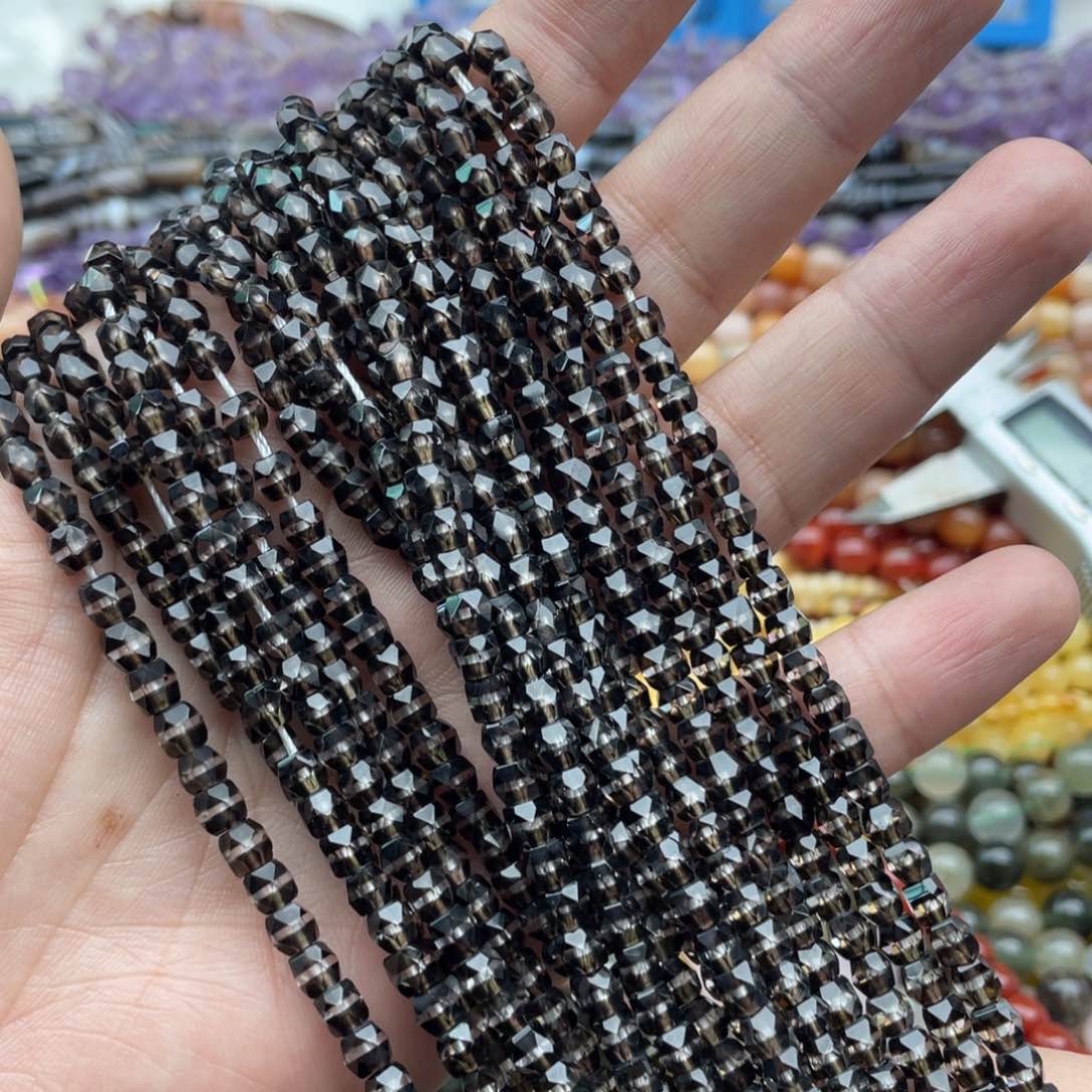 玛瑙/玉髓珠宝半成品未镶嵌三条装4mm飘花黑水晶切面隔珠