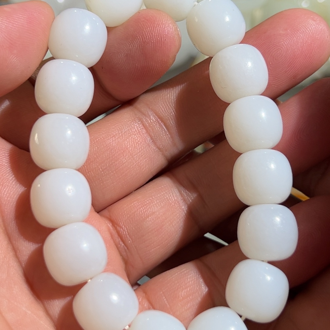 和田玉未镶嵌手链