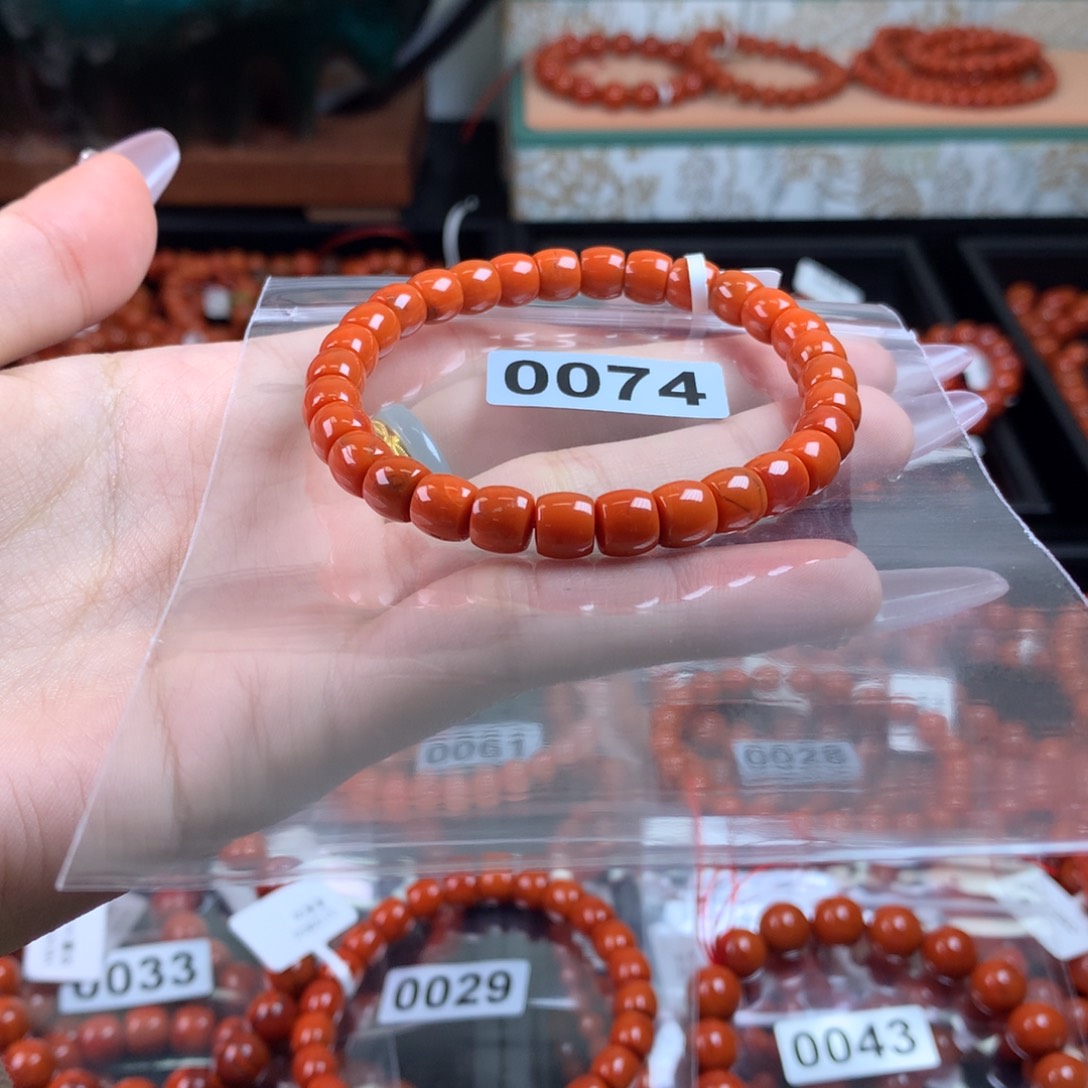 南红玛瑙手链未镶嵌0074