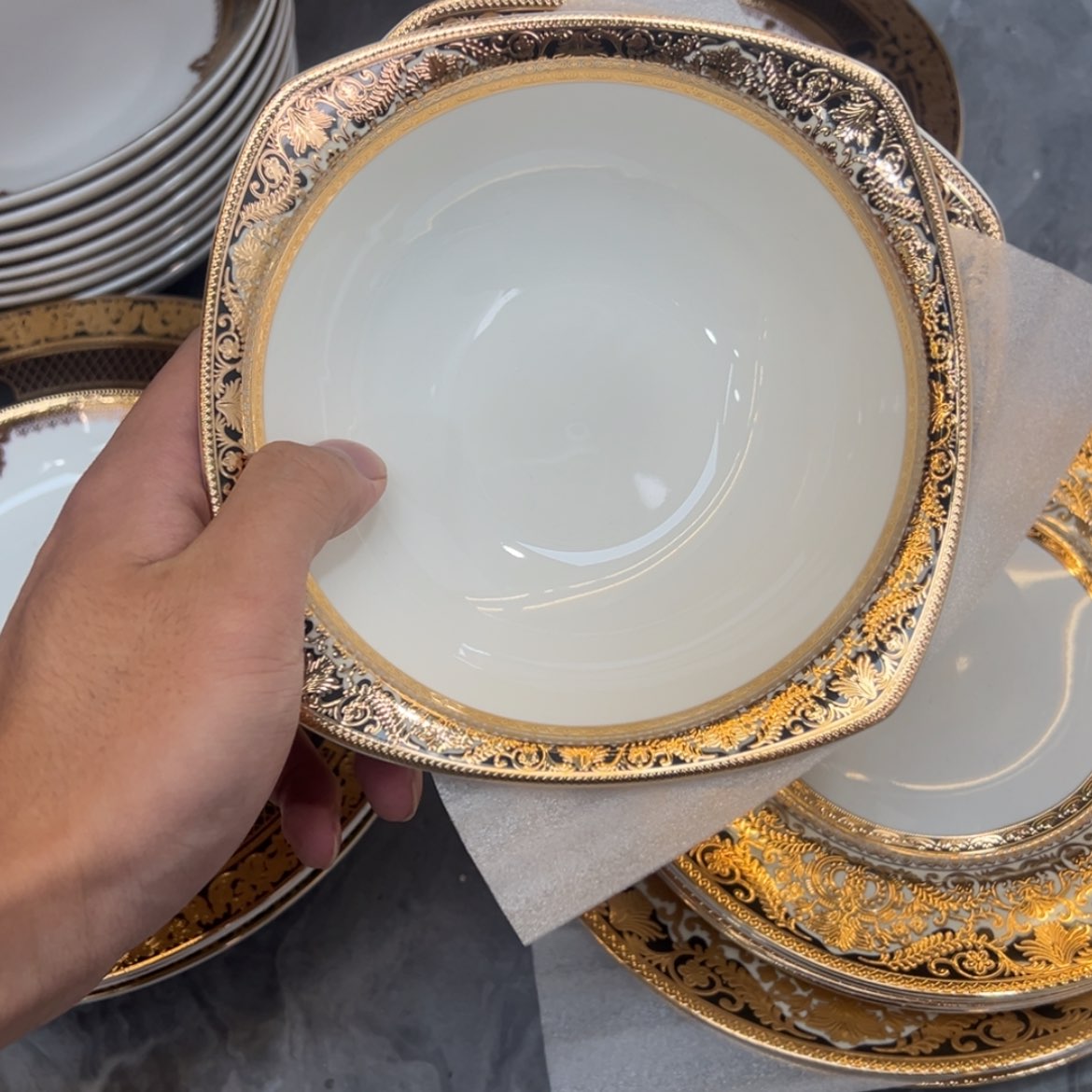 【闪购商品】瓷片6.8寸水果碗两个一单福利价