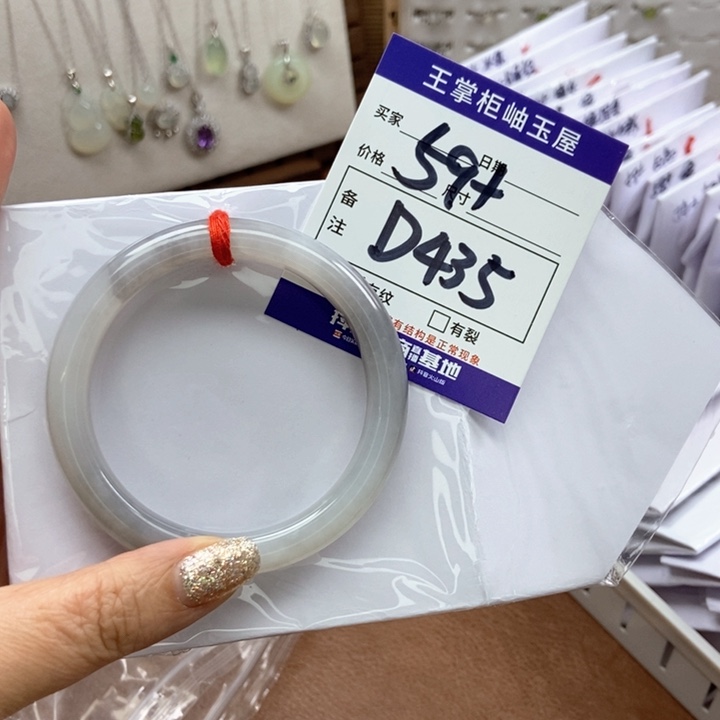 和田玉手镯手镯未镶嵌