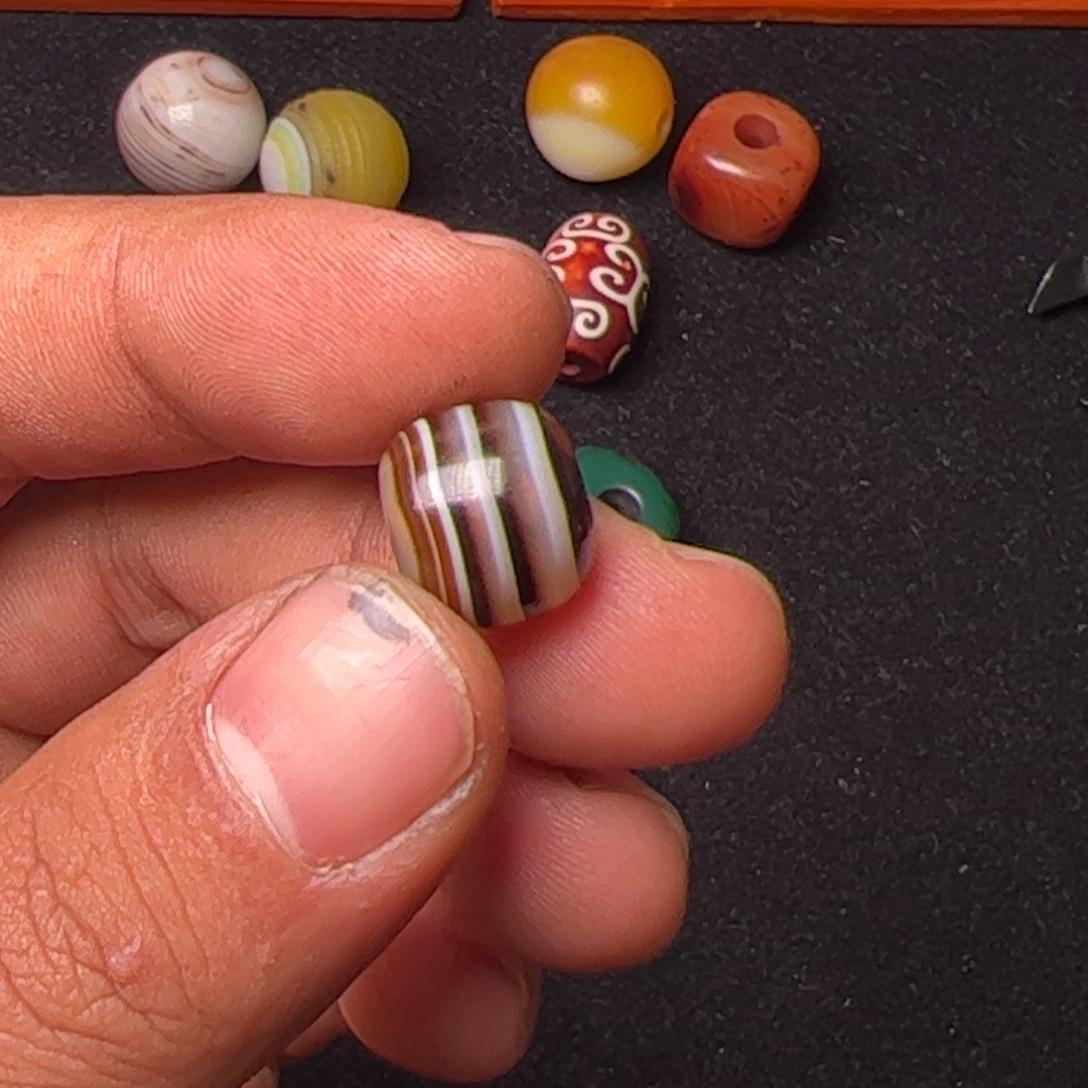 华***玛瑙/玉髓未镶嵌配饰